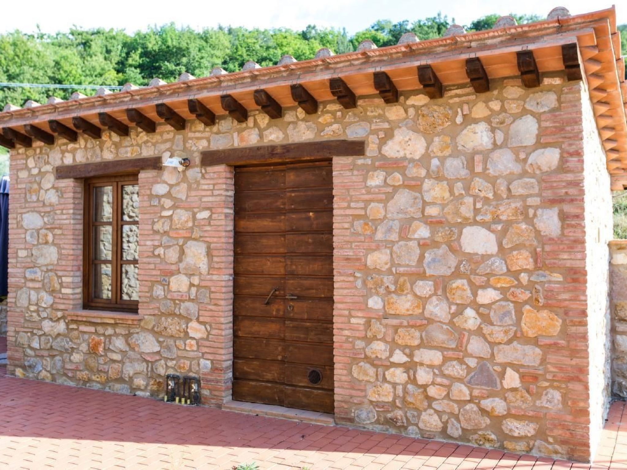 Wohnung mit Garten, Grill und Terrasse-Binnen