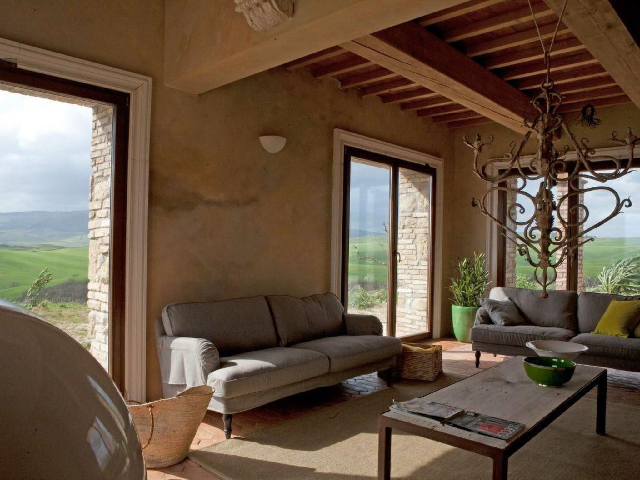 "Villa VII tempo" mit gemeinschaftlichem Pool-Binnen