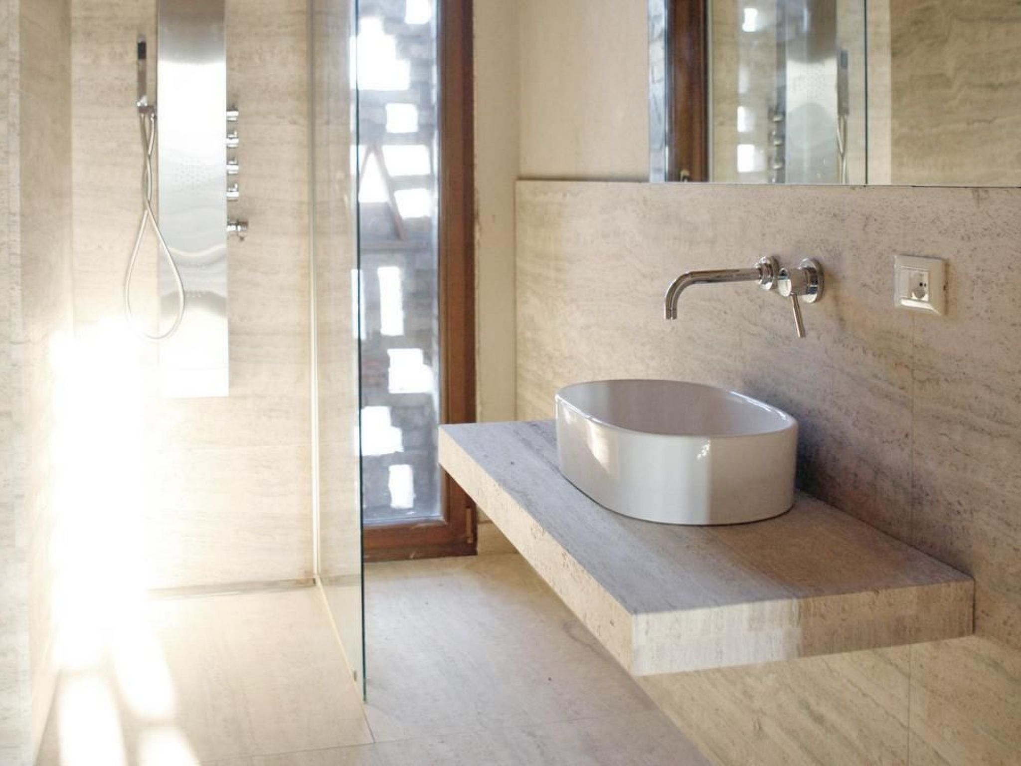 "Villa I Spazio" mit Pool-Binnen