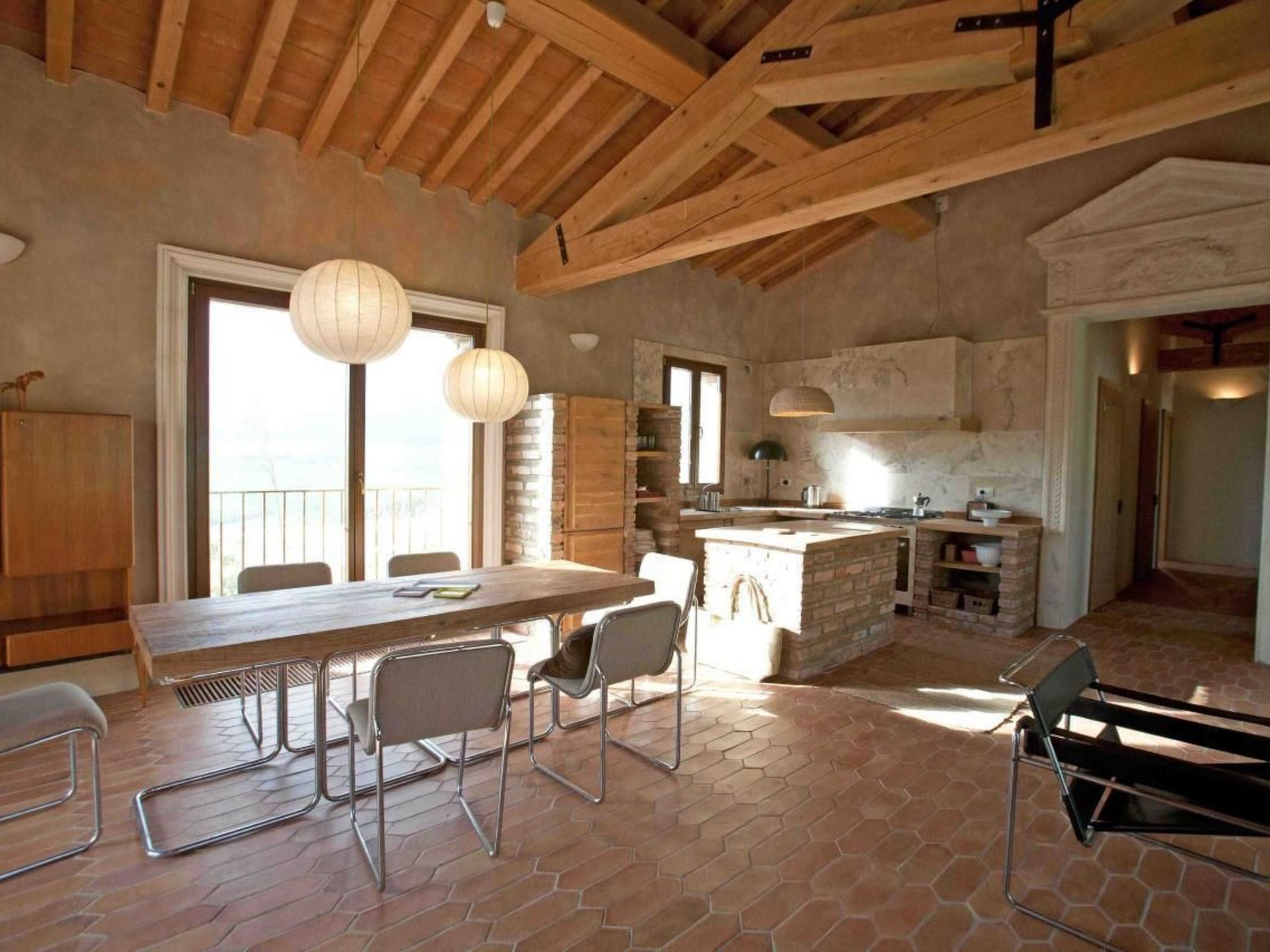 "Villa Forma" mit Gemeinschaftspool-Binnen