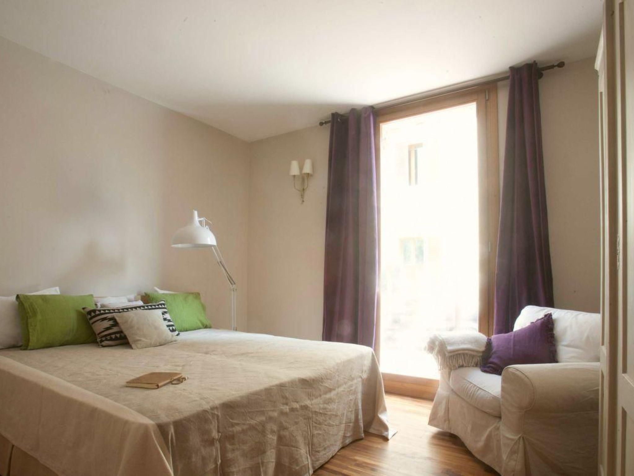 "Villa Aria" mit Gemeinschaftspool-Binnen