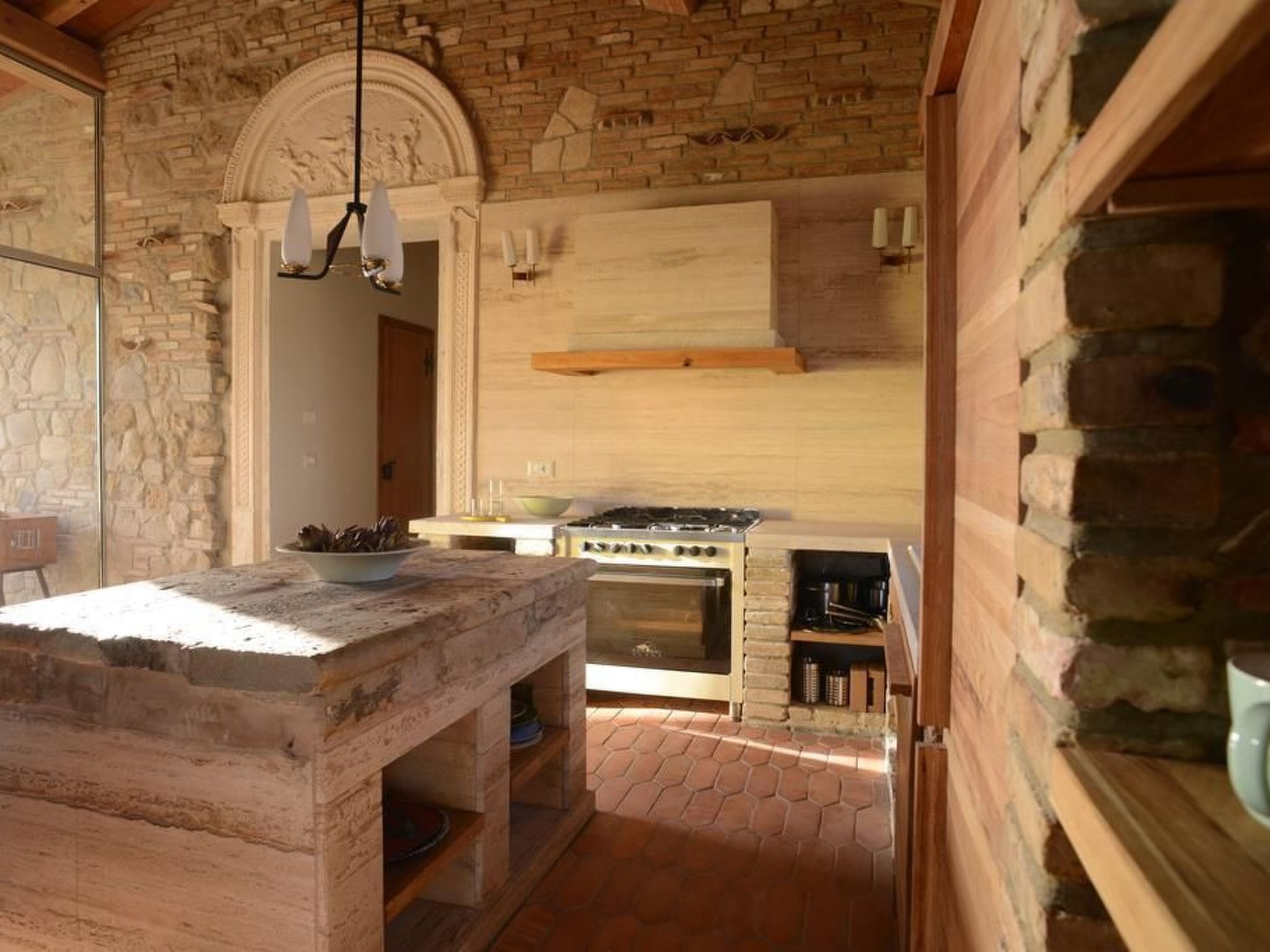 "Villa Allegria" mit Gemeinschaftspool-Binnen