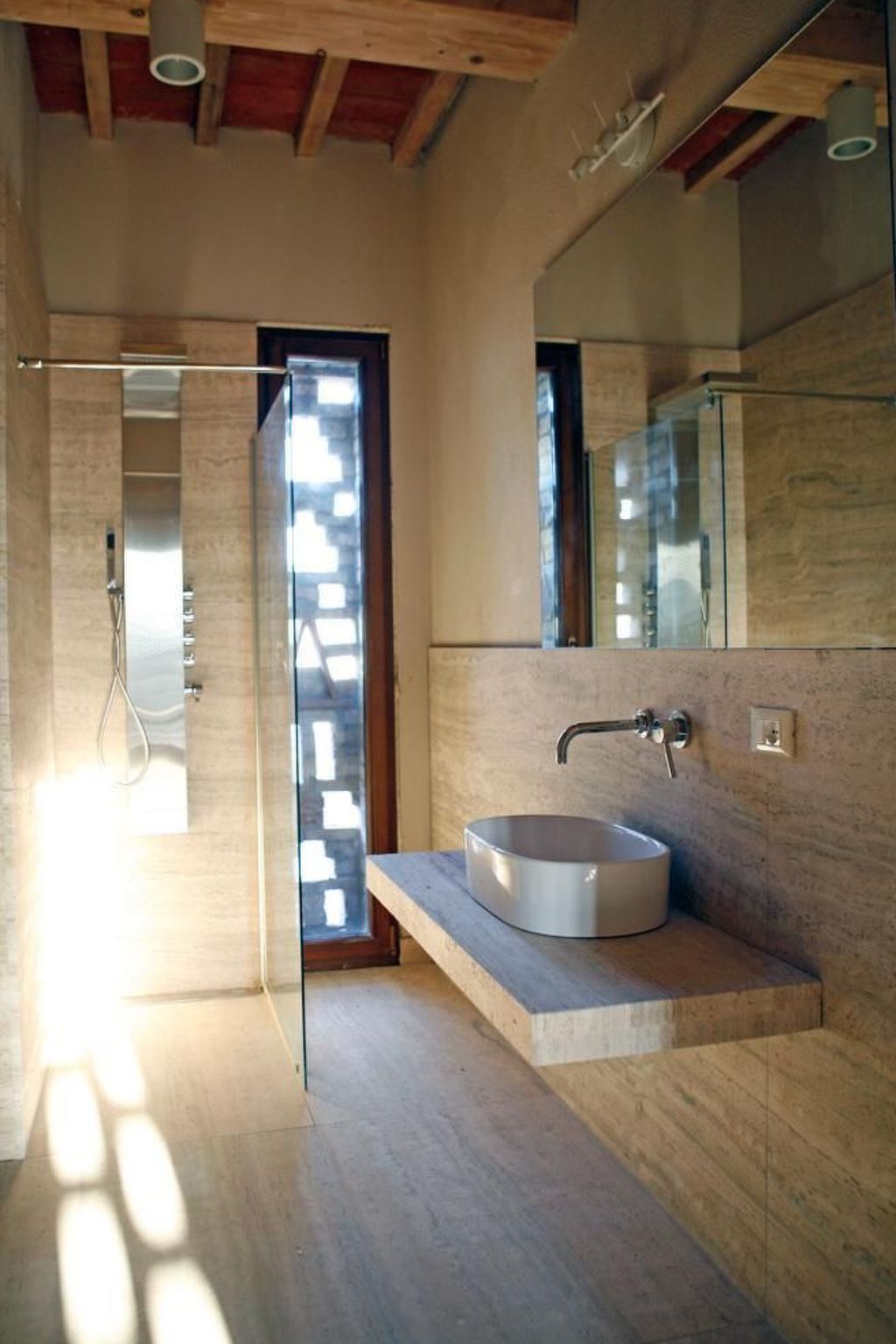 "Villa Allegria" mit Gemeinschaftspool-Binnen