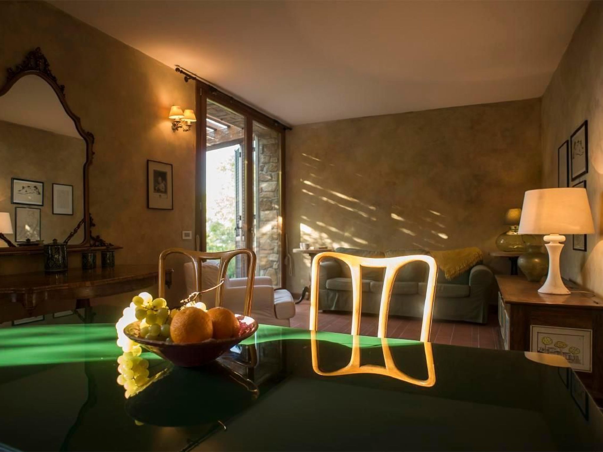 "Villa Felicita" mit Pool-Binnen