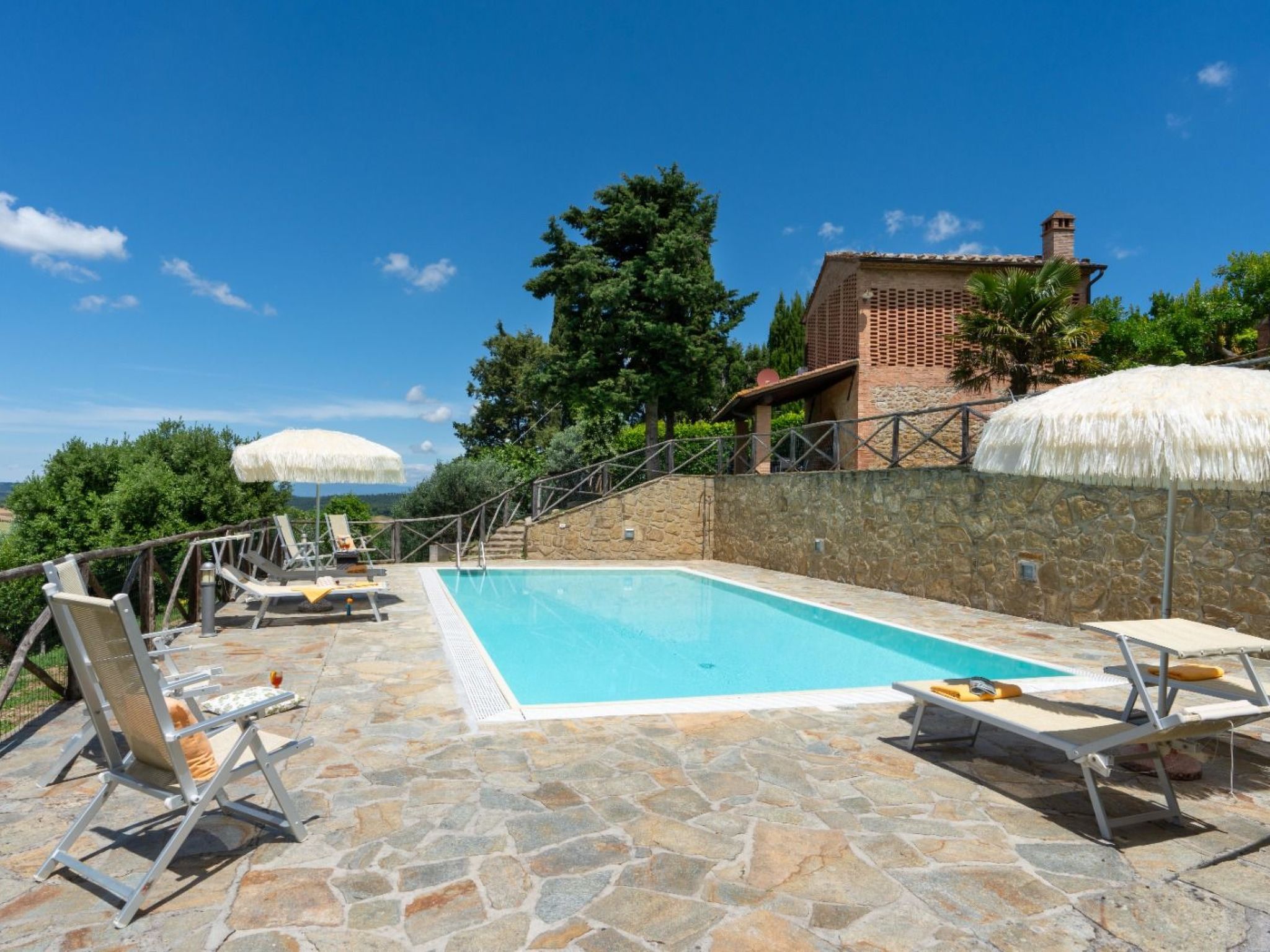 Villa Frantusina-Binnen