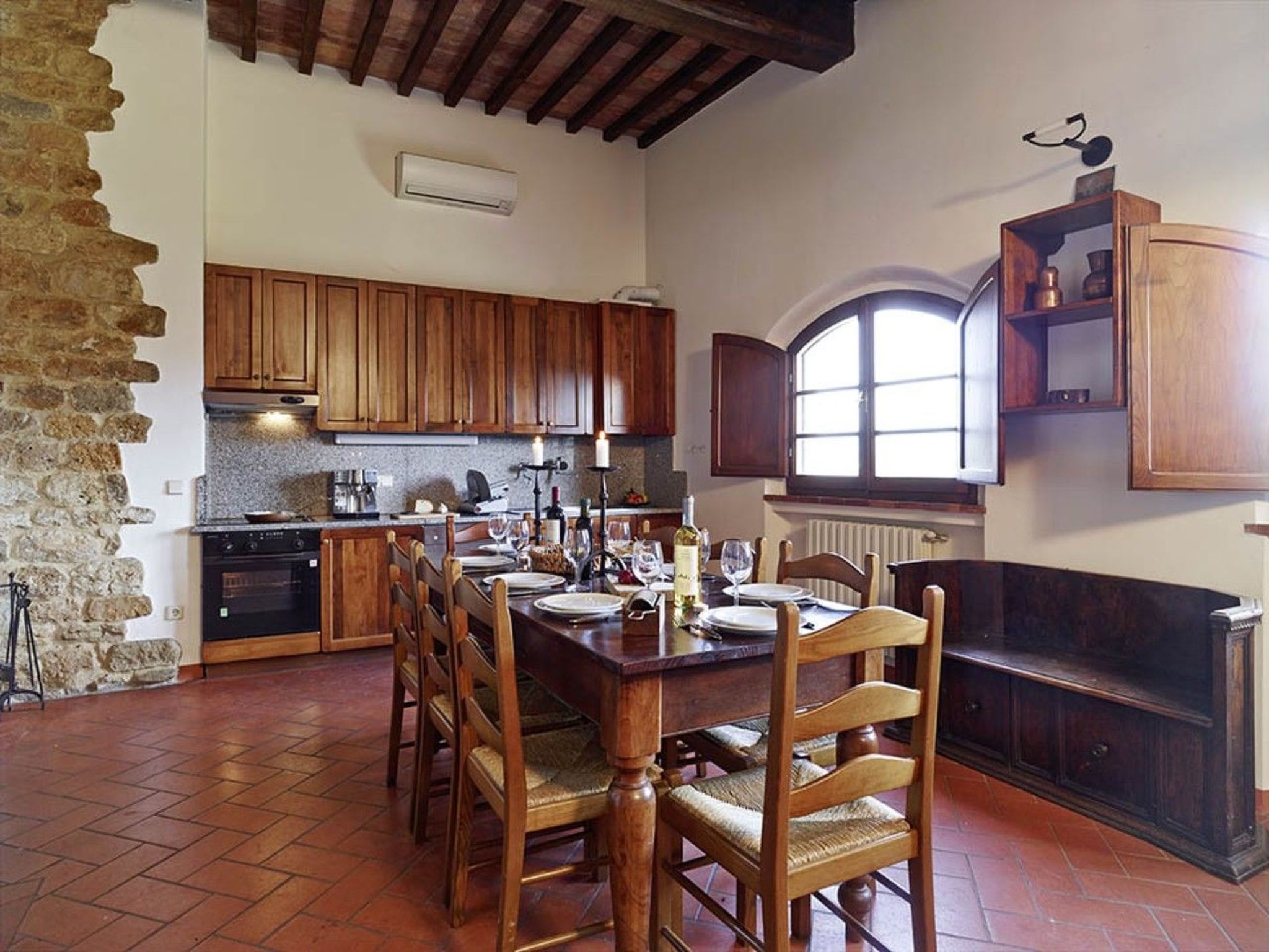 La Stalla-Image-tags.info