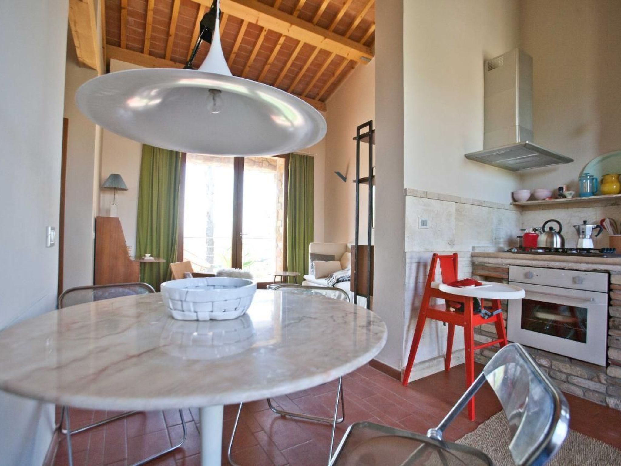 "Villa Aria" mit Gemeinschaftspool-Dedans