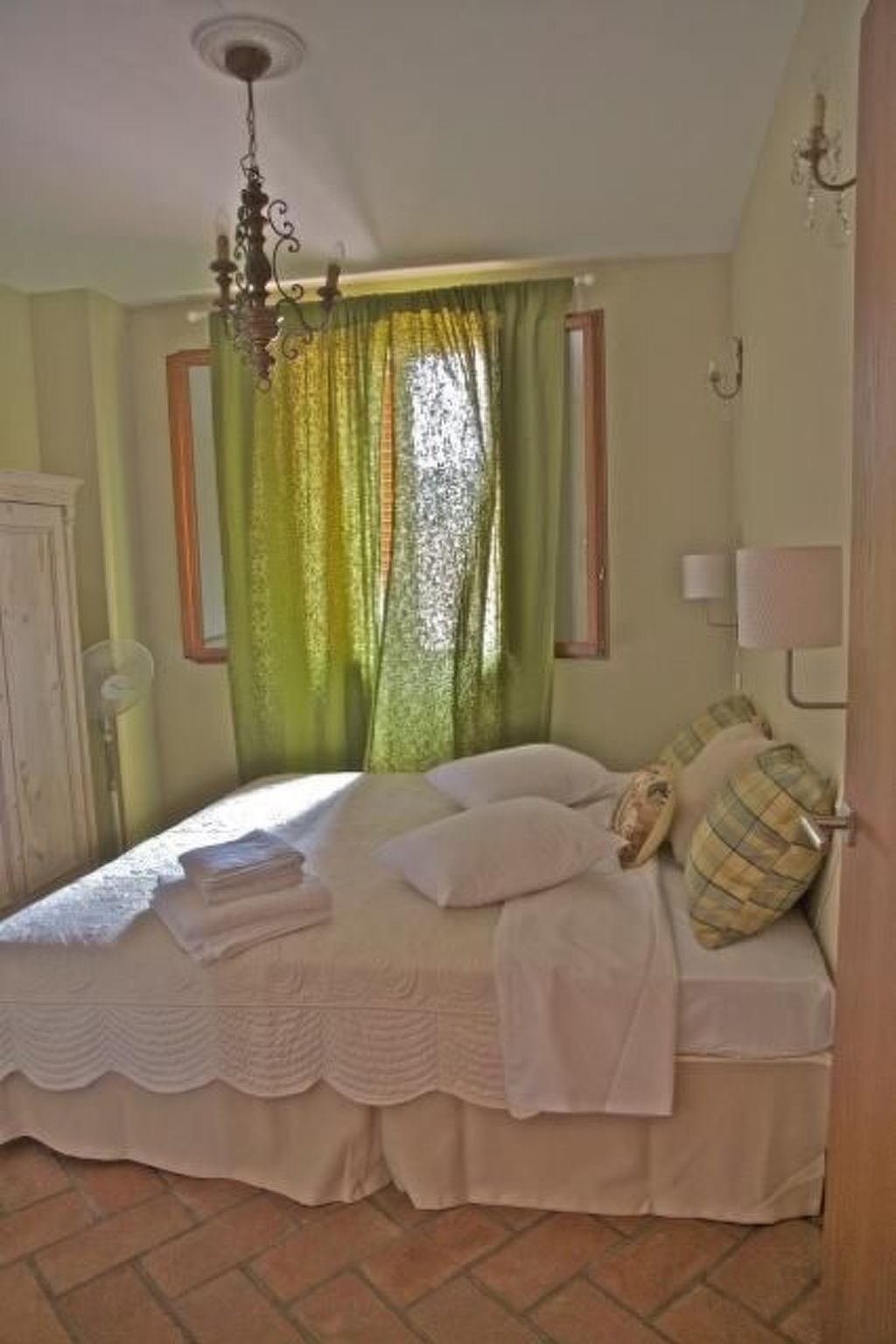 "Villa Famiglia" mit Pool-Binnen