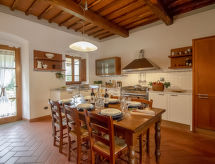 Authentiek Toscaans landhuis voor 14 personen met privézwembad bij Chianti - thumbnail 5