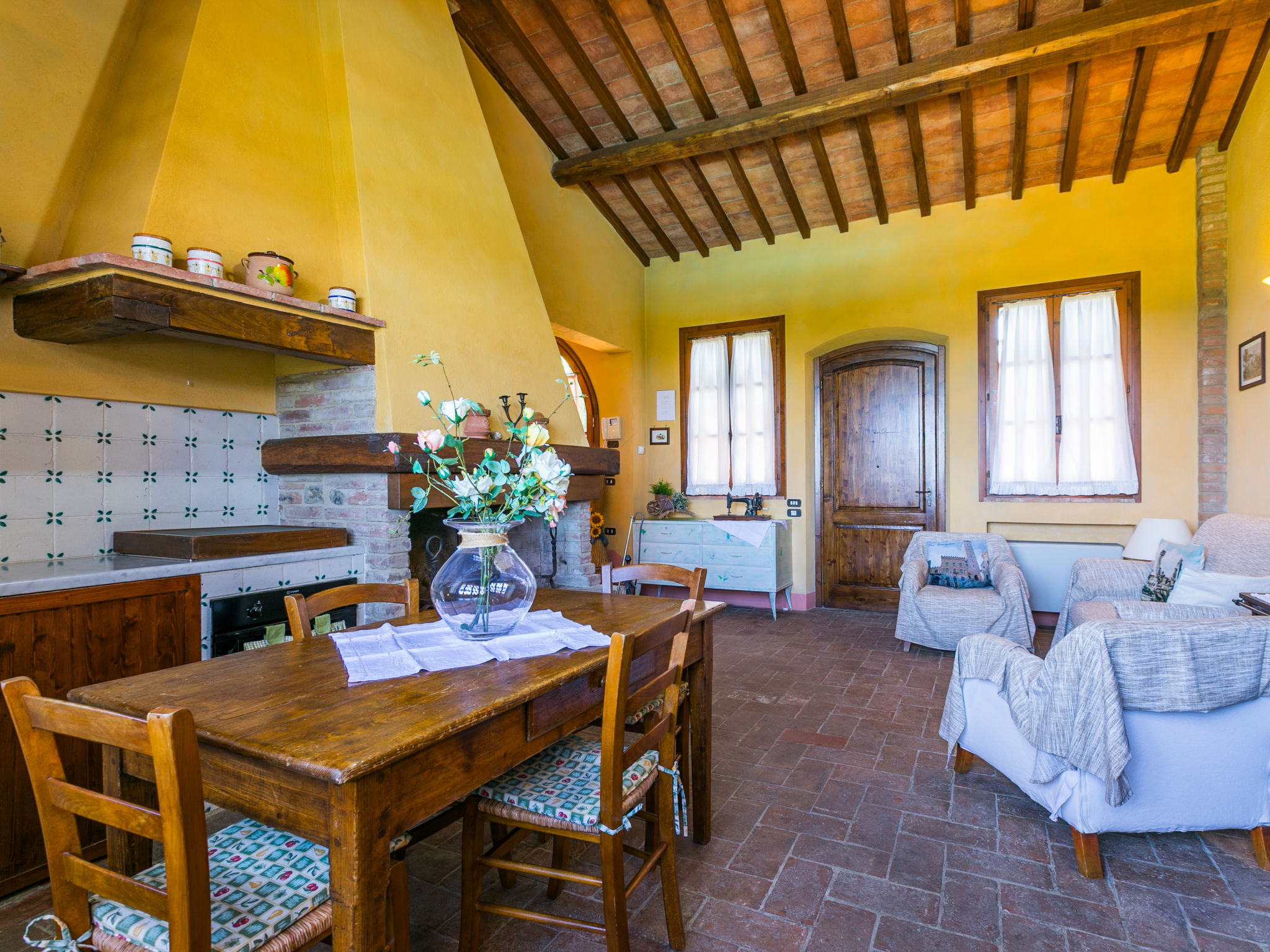Kitchen / Dining Room