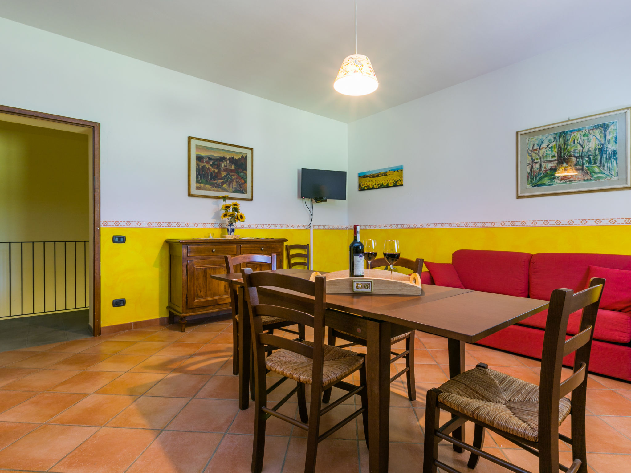 Kitchen / Dining Room