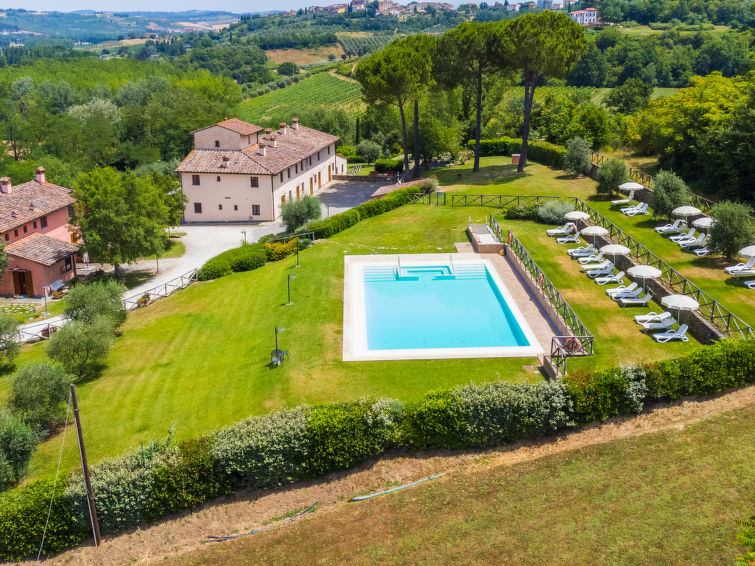 Vrijstaande boerderij Francigena in Castelfiorentino voor 6 personen in Castelfiorentino