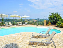 Gerenoveerd landhuis met privétuin en gedeeld zwembad in Chianti - thumbnail 2