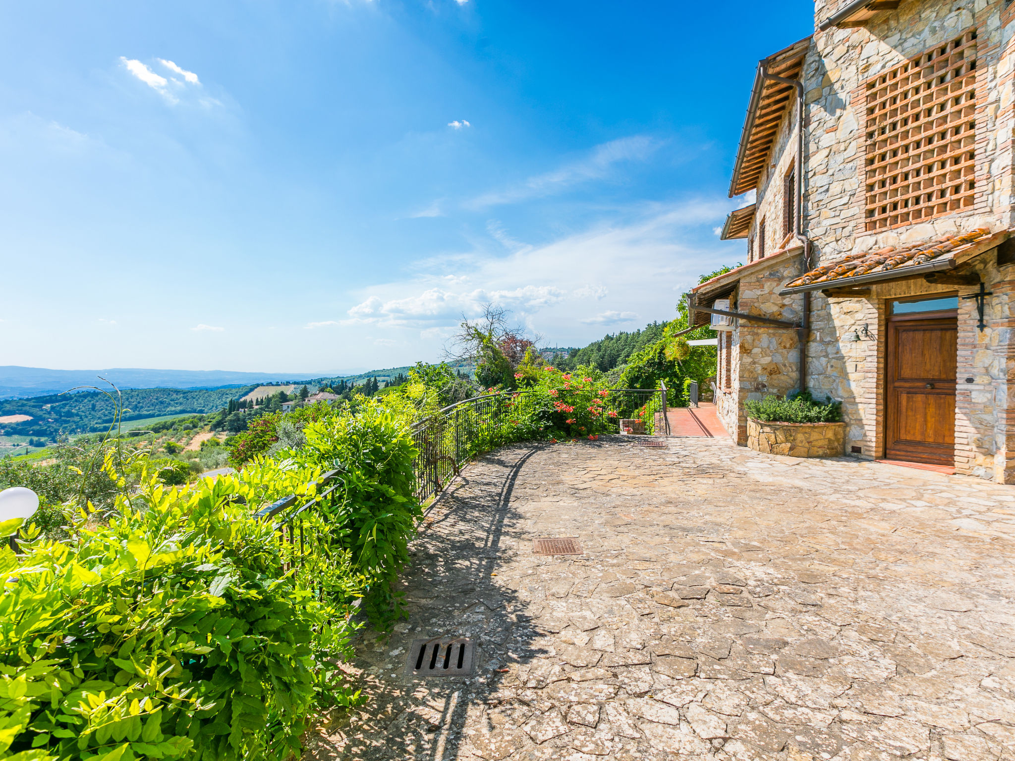 Terrazza sul Chianti-Outside