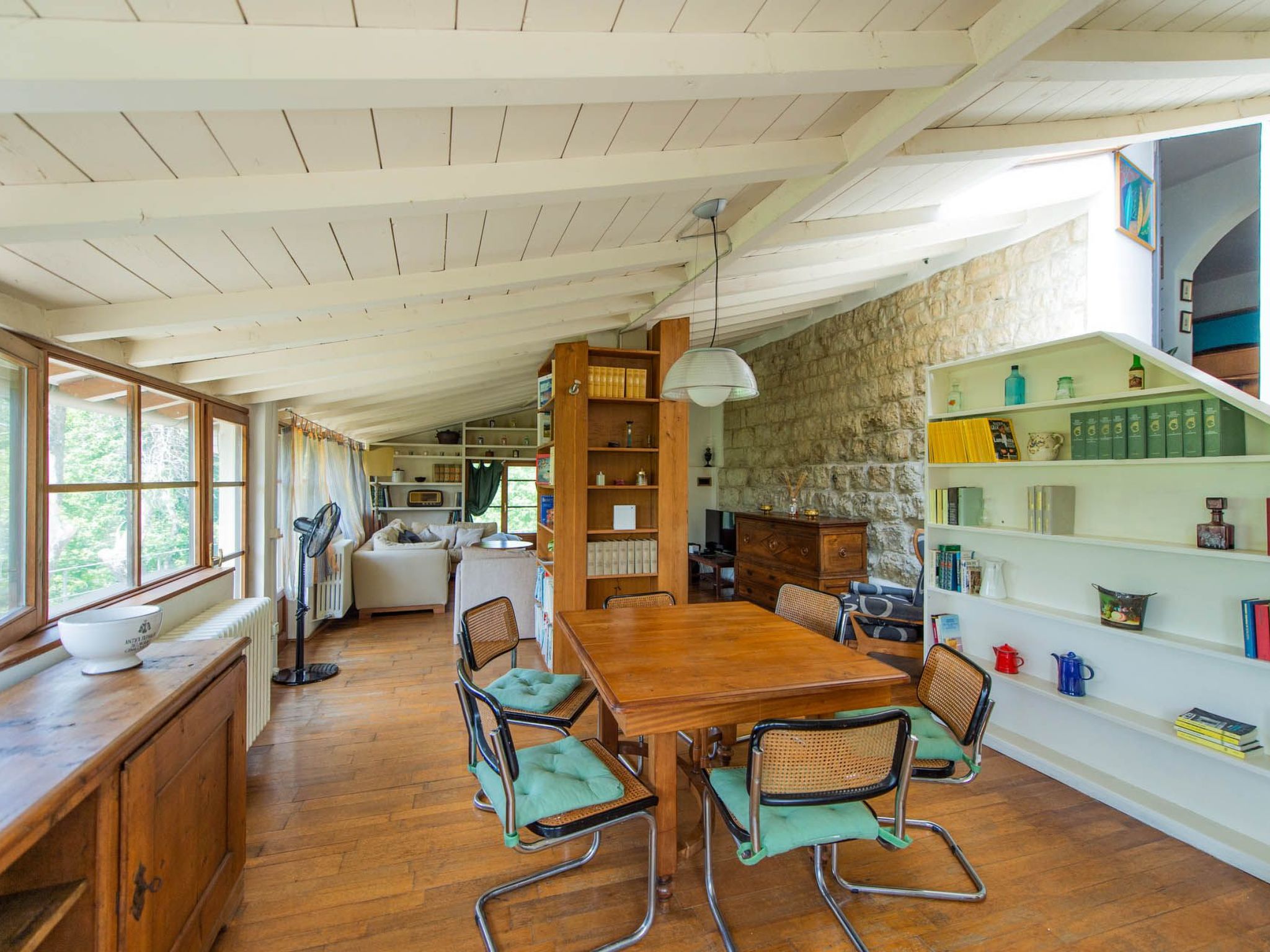 Schloss Casalta-Image-tags.info