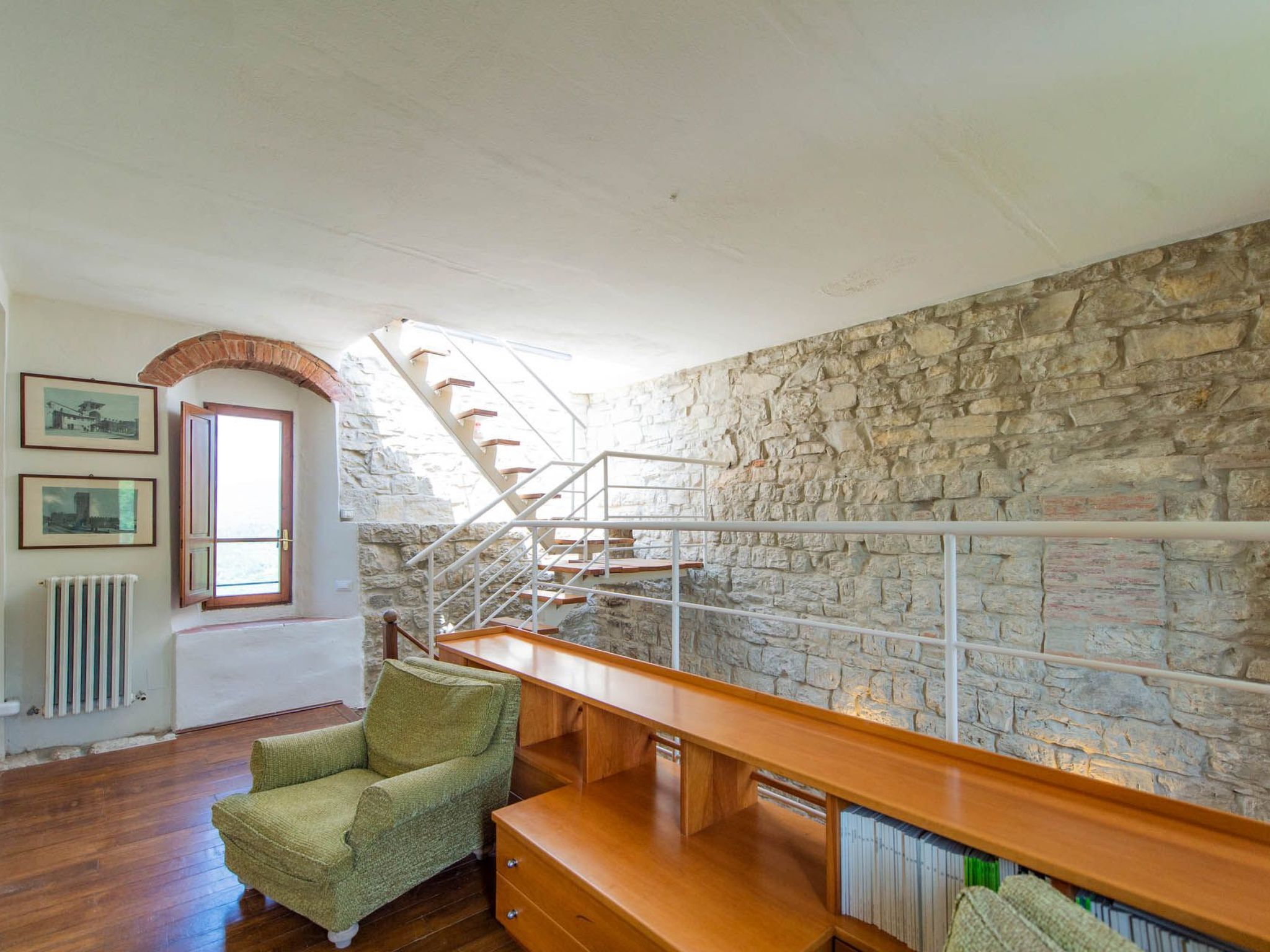 Schloss Casalta-Image-tags.info