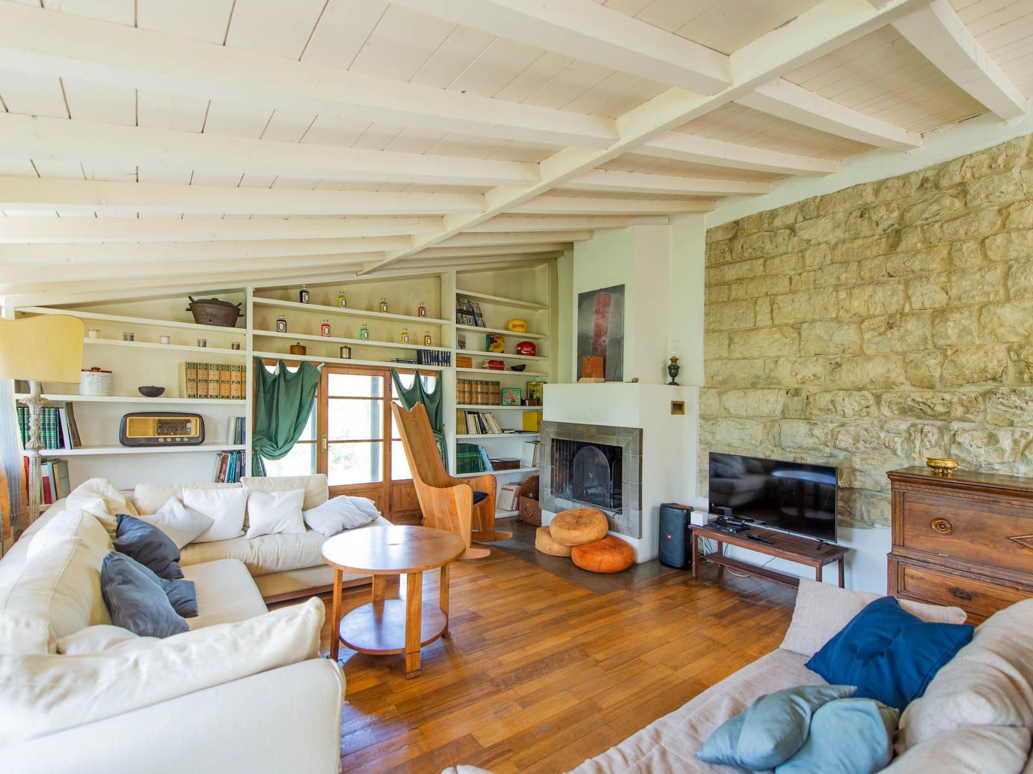 Schloss Casalta-Image-tags.info