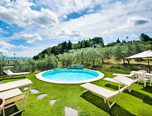 Romantisch appartement voor 4 in Toscane met zwembad, nabij San Gimignano - thumbnail 6