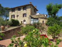 Rustiek landhuis met privézwembad tussen de wijngaarden bij San Gimignano - thumbnail 1