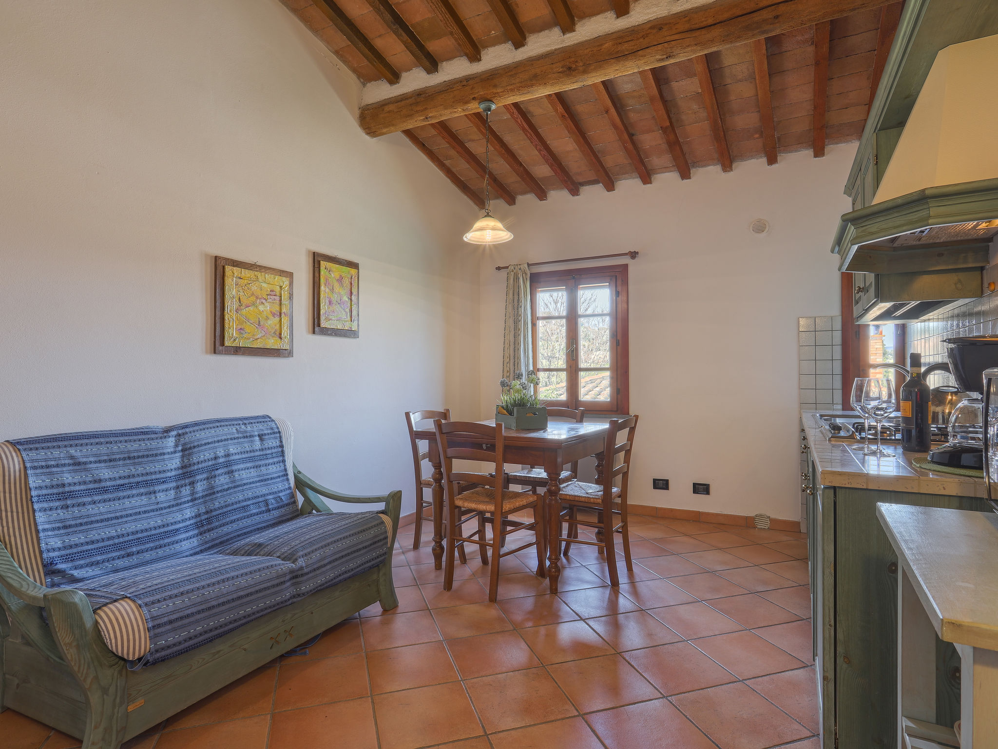 Kitchen / Dining Room