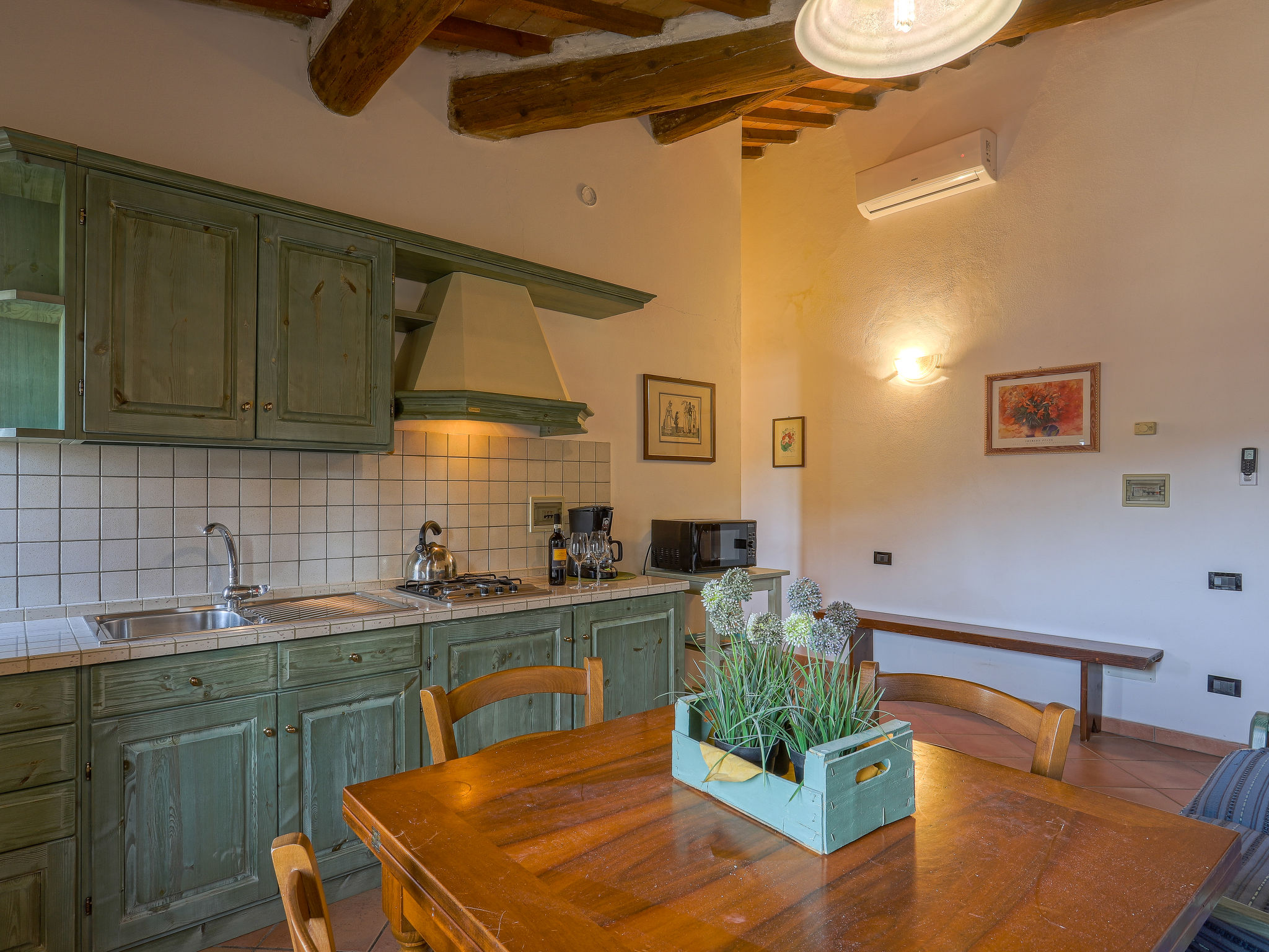 Kitchen / Dining Room