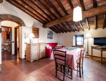 Historisch appartement in Toscaanse boerderij met zwembad en uitzicht - thumbnail 5