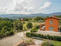 Wohnung 'Barn T4 rota' mit Schwimmbad