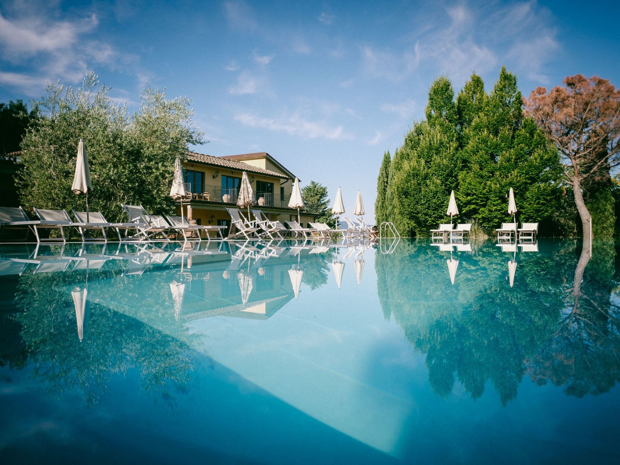 Unterkunft in der Residenz, Schwimmbad, Tennis, Restaurant-Dehors