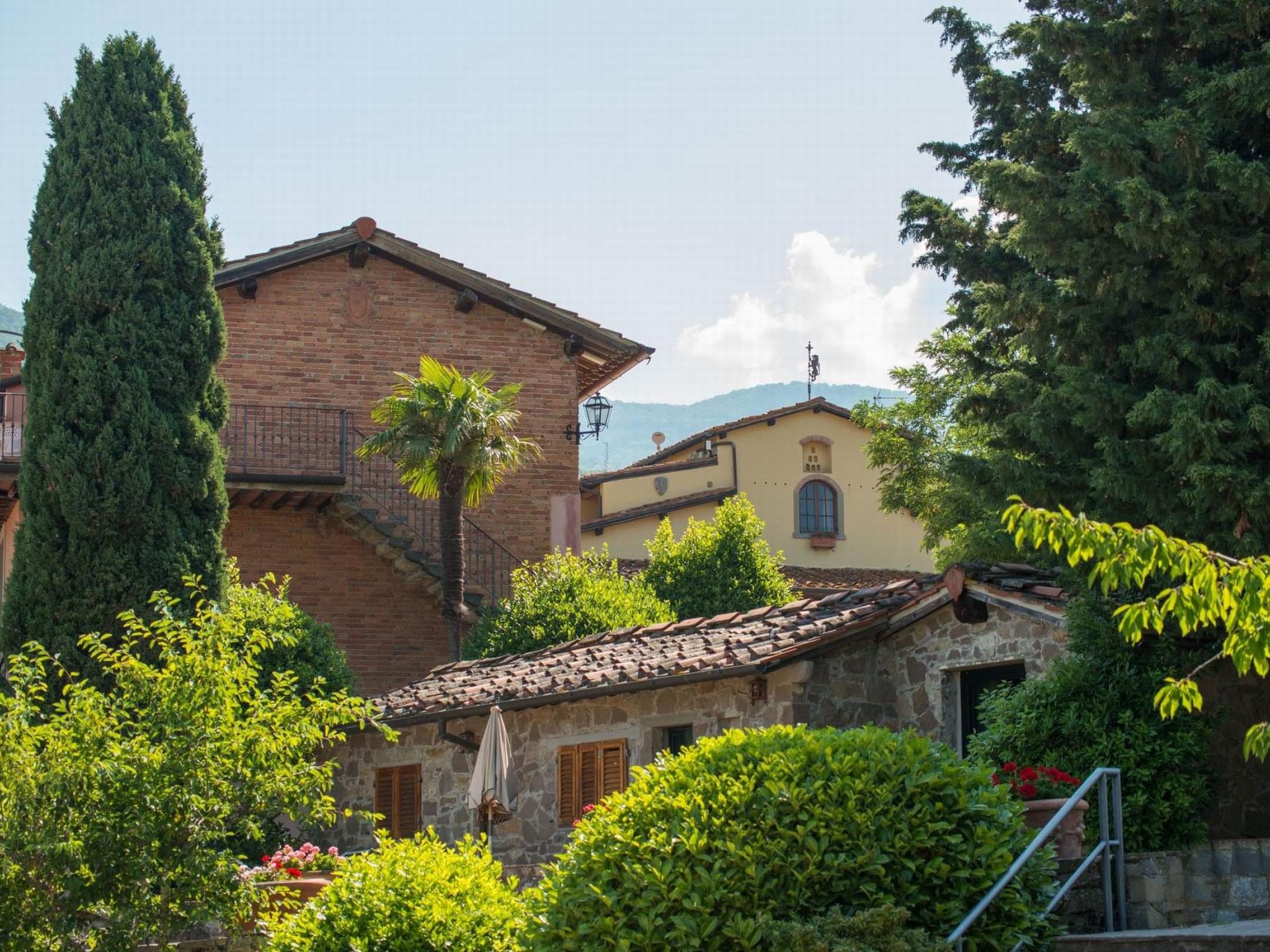 Unterkunft in der Residenz, Schwimmbad, Tennis, Restaurant-Image-tags.info