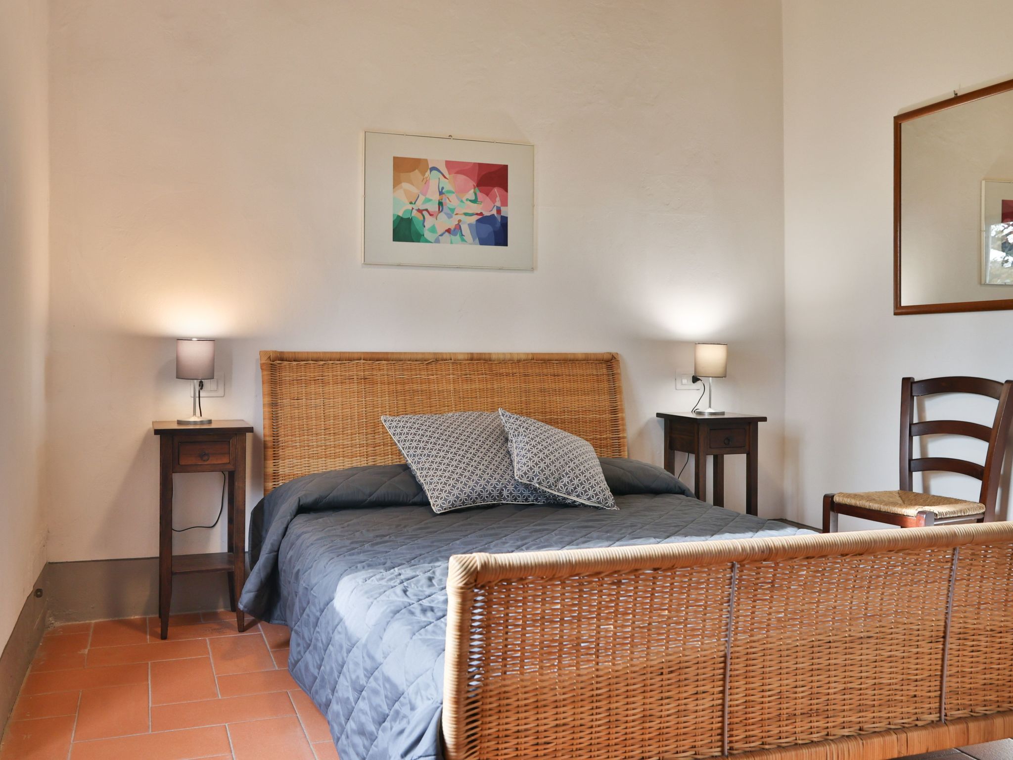 Große Wohnung mit 3 Schlafzimmern und 3 Bädern-Inside