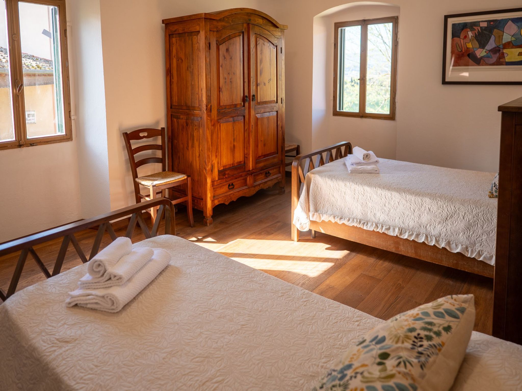 Geräumige Wohnung mit 3 Schlafzimmern und 3 Bädern-Inside