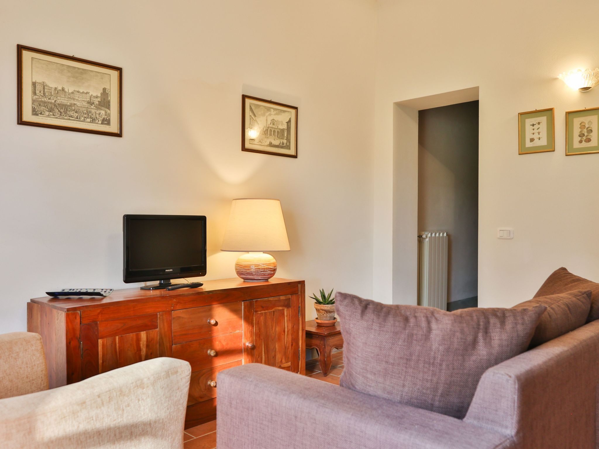 1-Schlafzimmer-Wohnung, die für Rollstuhlfahrer zugänglich ist