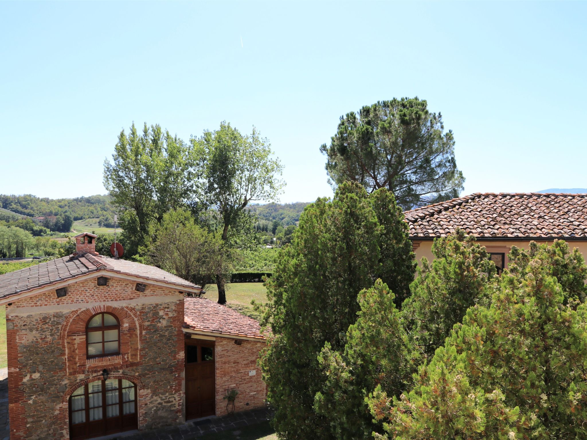 Große Wohnung mit 3 Schlafzimmern und 4 Bädern-Image-tags.info