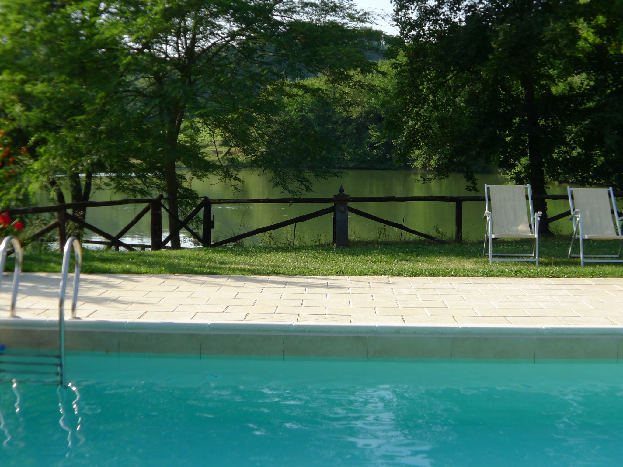 Große Wohnung mit 3 Schlafzimmern und 4 Bädern-Image-tags.info