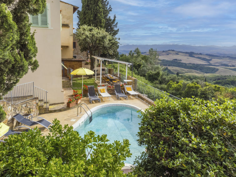 11-persoons vakantiehuis Antica Pietra met privézwembad in Montaione in Montaione