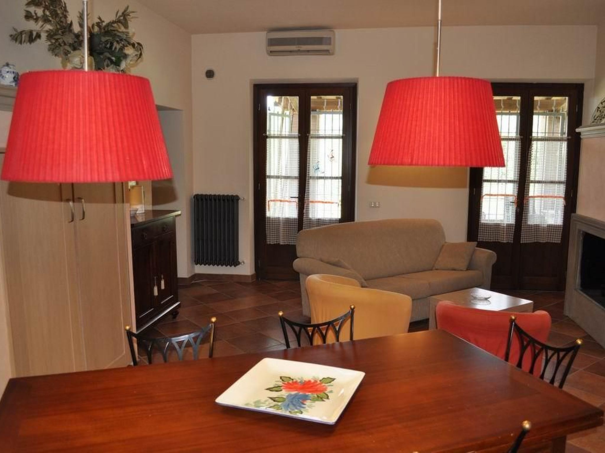 Photo of flach "Madonnino corbezzolo T6