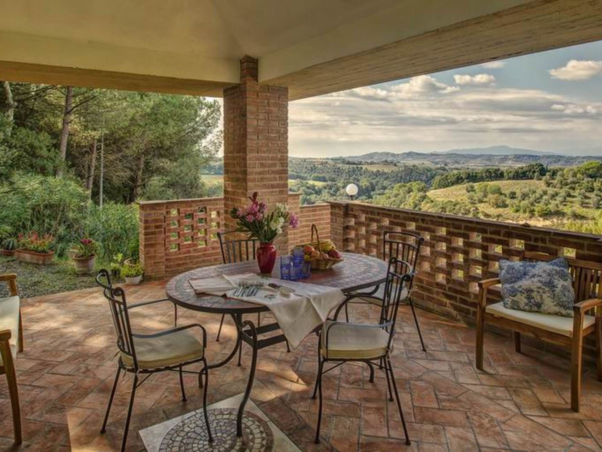 "Raffaello leccino Villa in San Gimignano