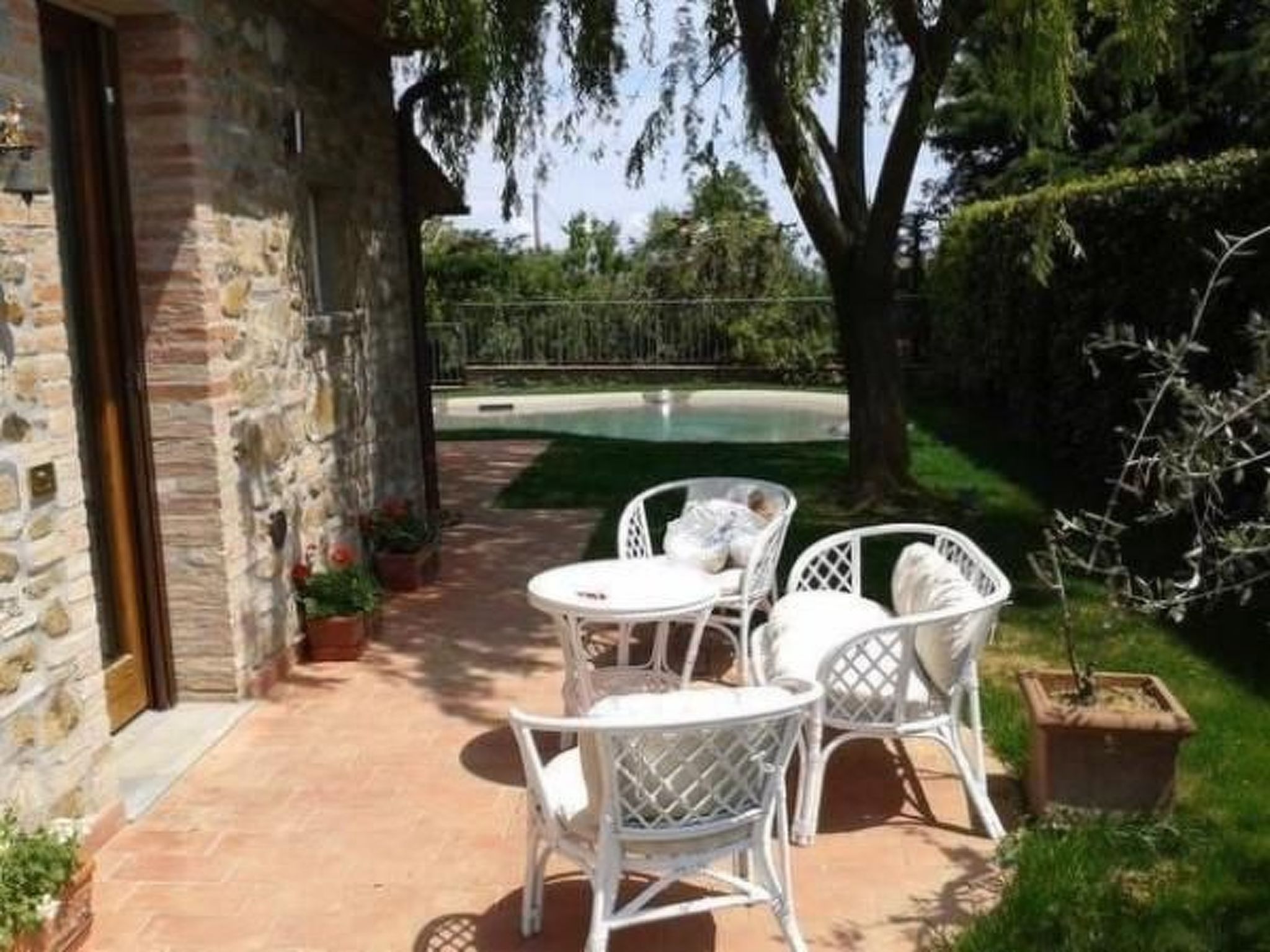 Gemütliches Ferienhaus mit Privatem Pool-Drinnen