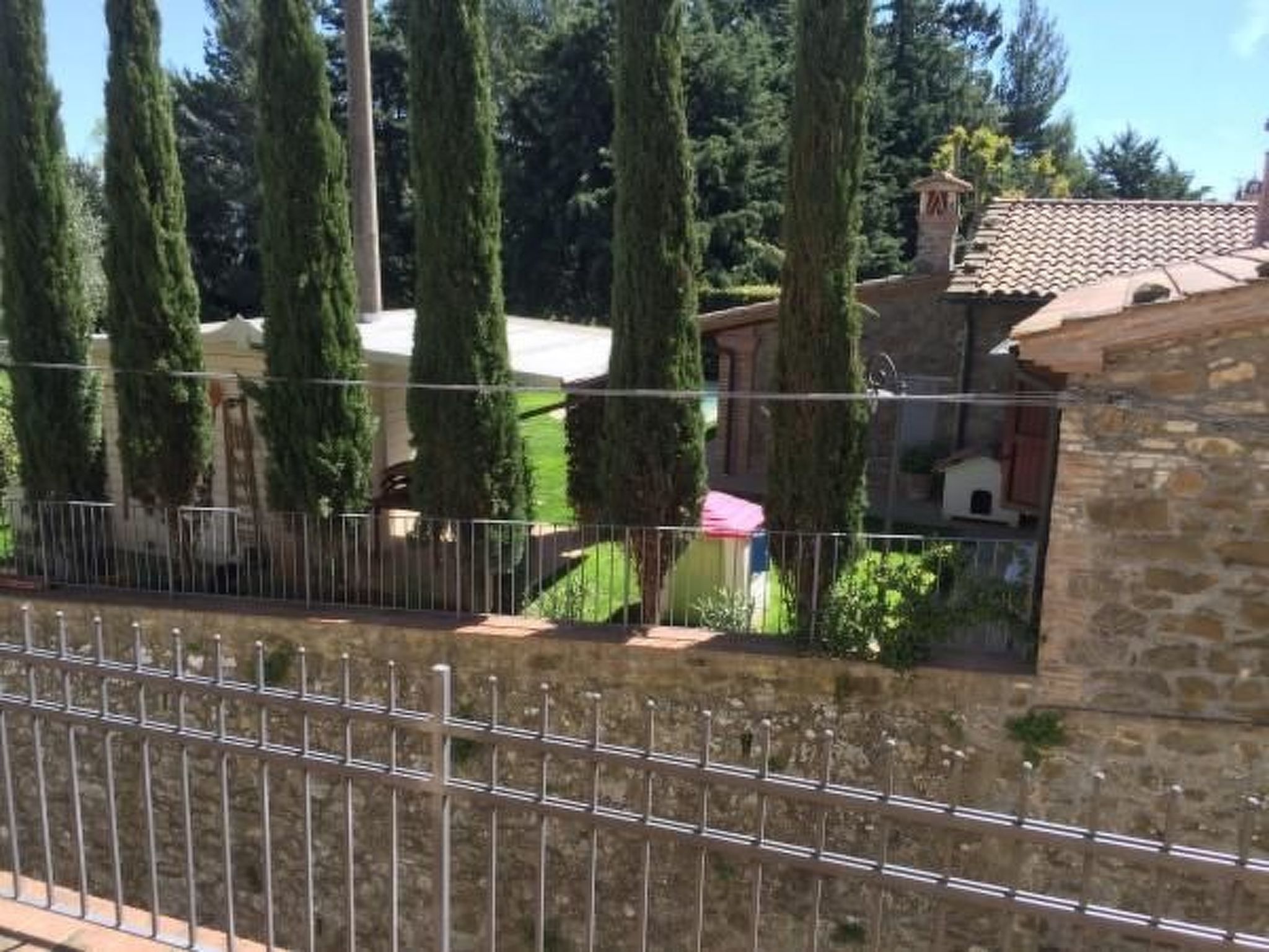 Gemütliches Ferienhaus mit Privatem Pool-Drinnen