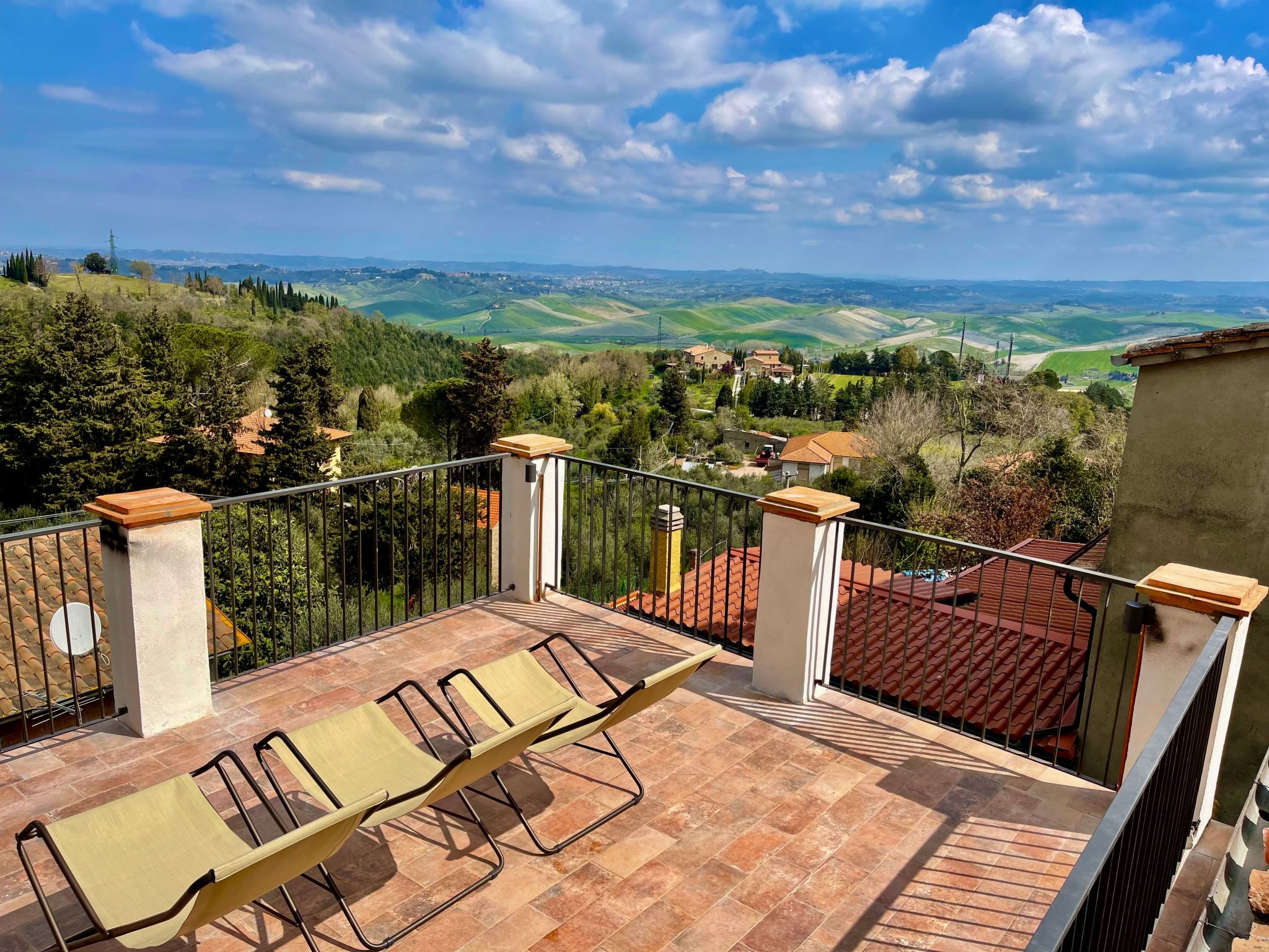 Borgo Look — view 1 of 18