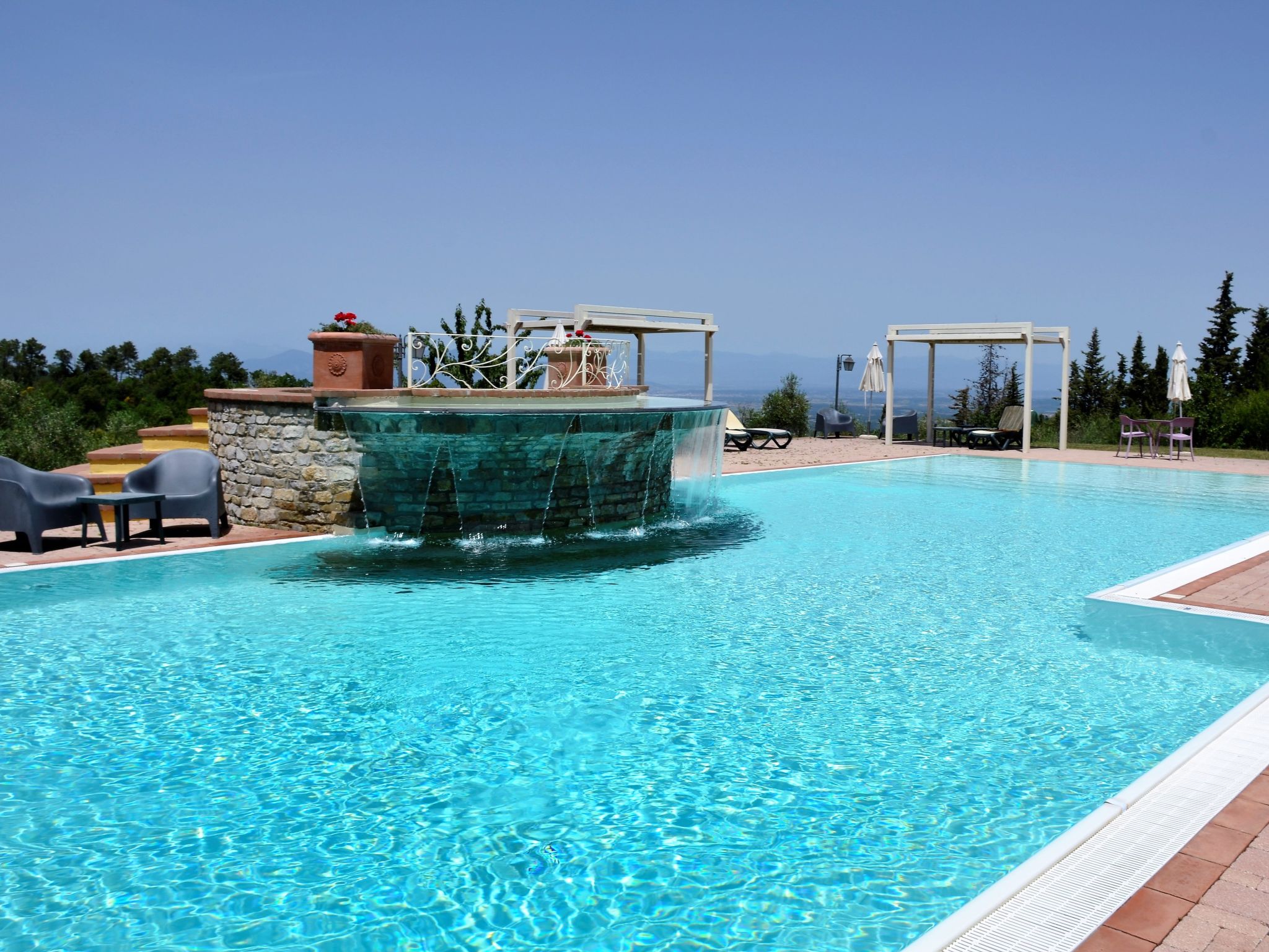 Für 10 Personen und 4 Kinder in Chianni, Toskana (Provinz Pisa)-Binnen