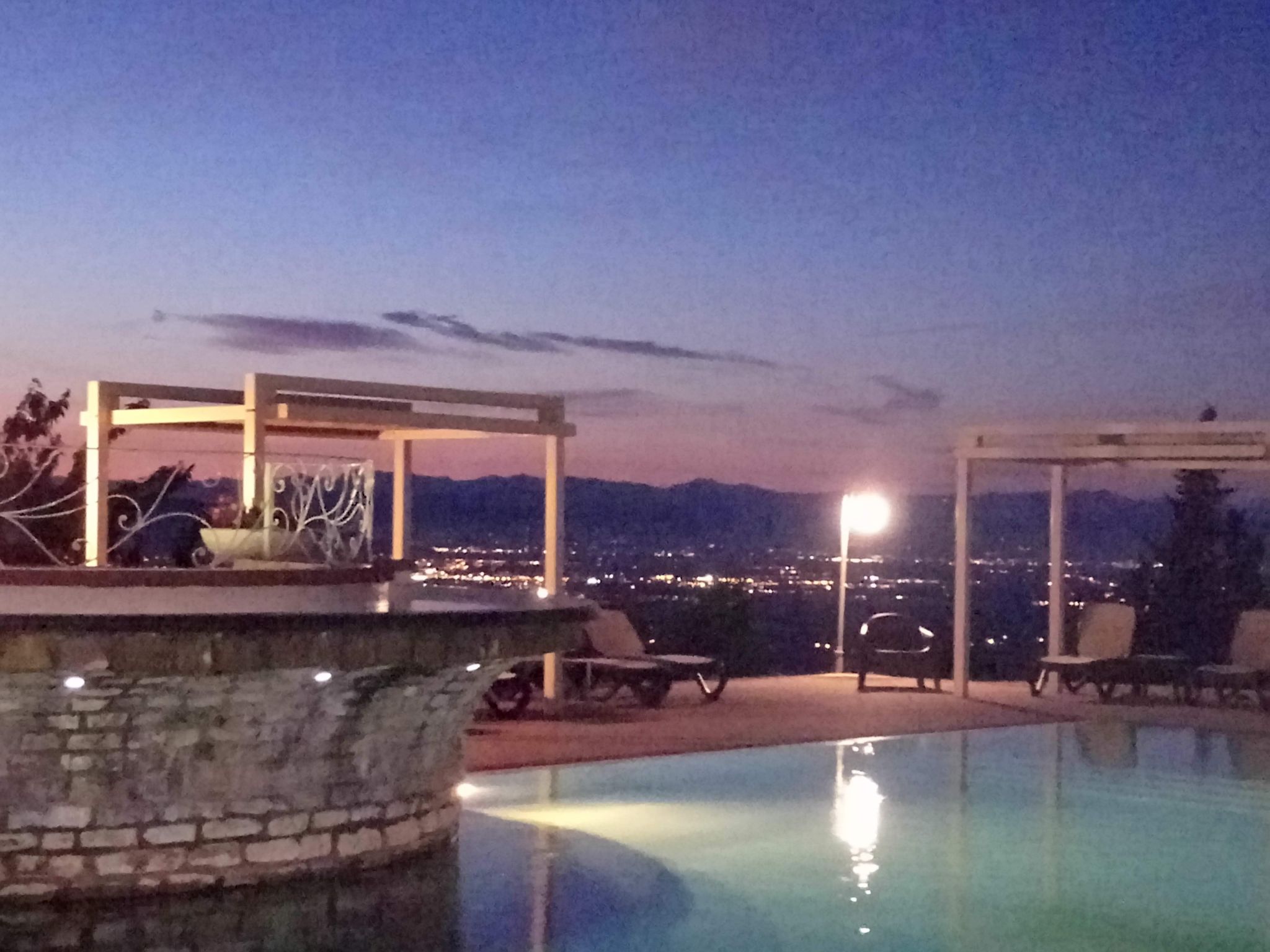 Für 10 Personen und 4 Kinder in Chianni, Toskana (Provinz Pisa)-Binnen