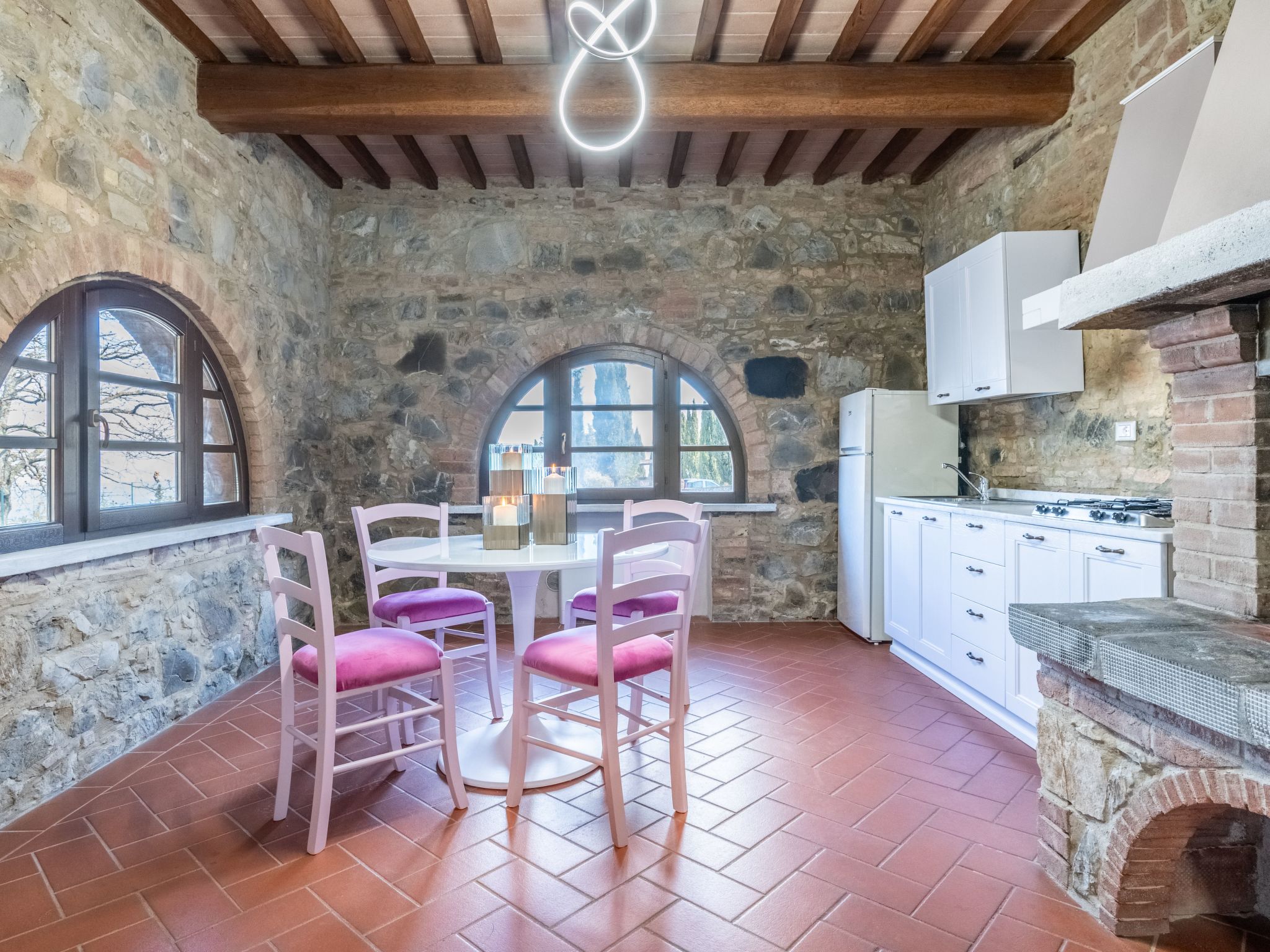 Für 10 Personen und 4 Kinder in Chianni, Toskana (Provinz Pisa)-Binnen