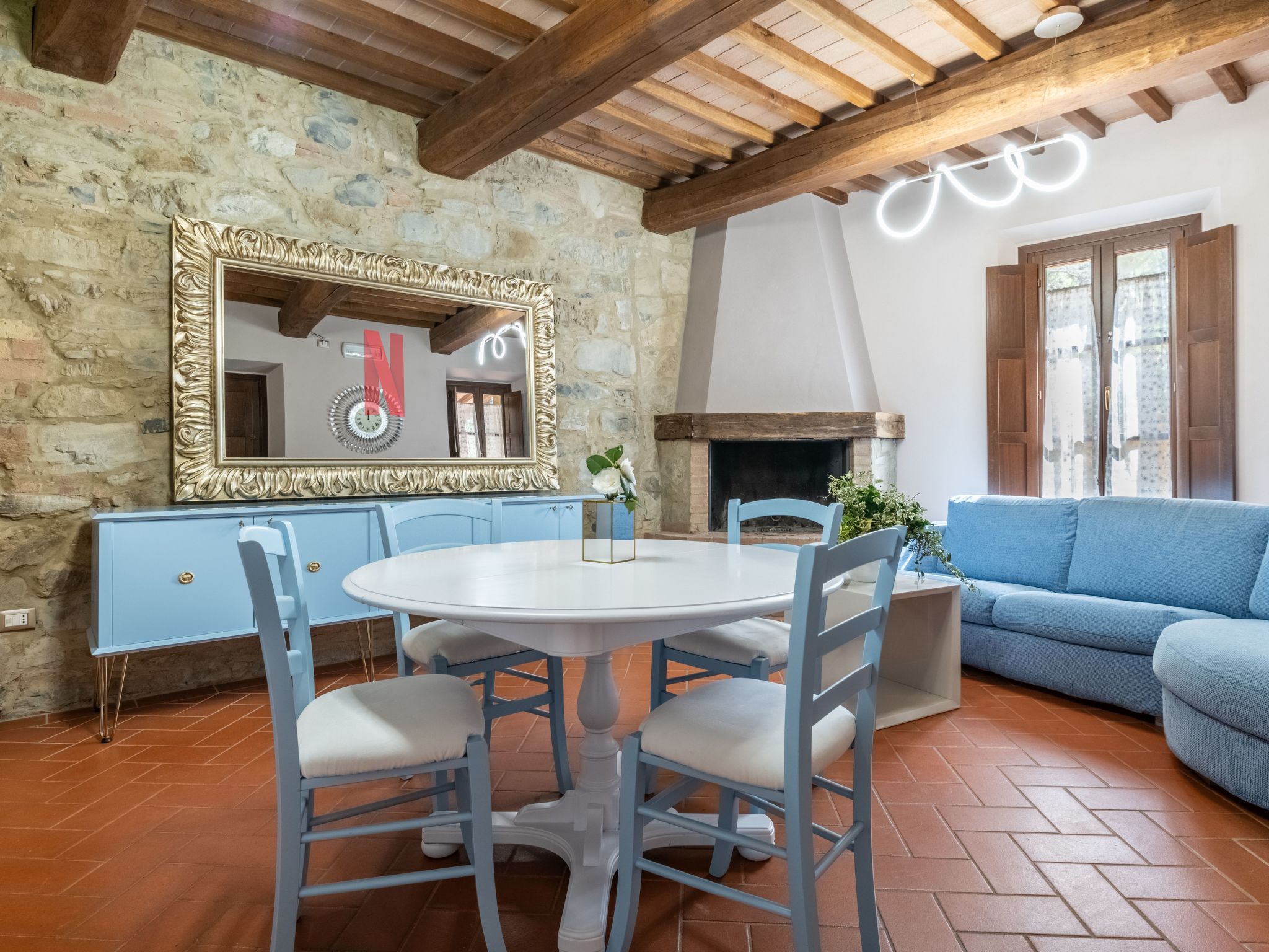 Für 10 Personen und 4 Kinder in Chianni, Toskana (Provinz Pisa)-Binnen