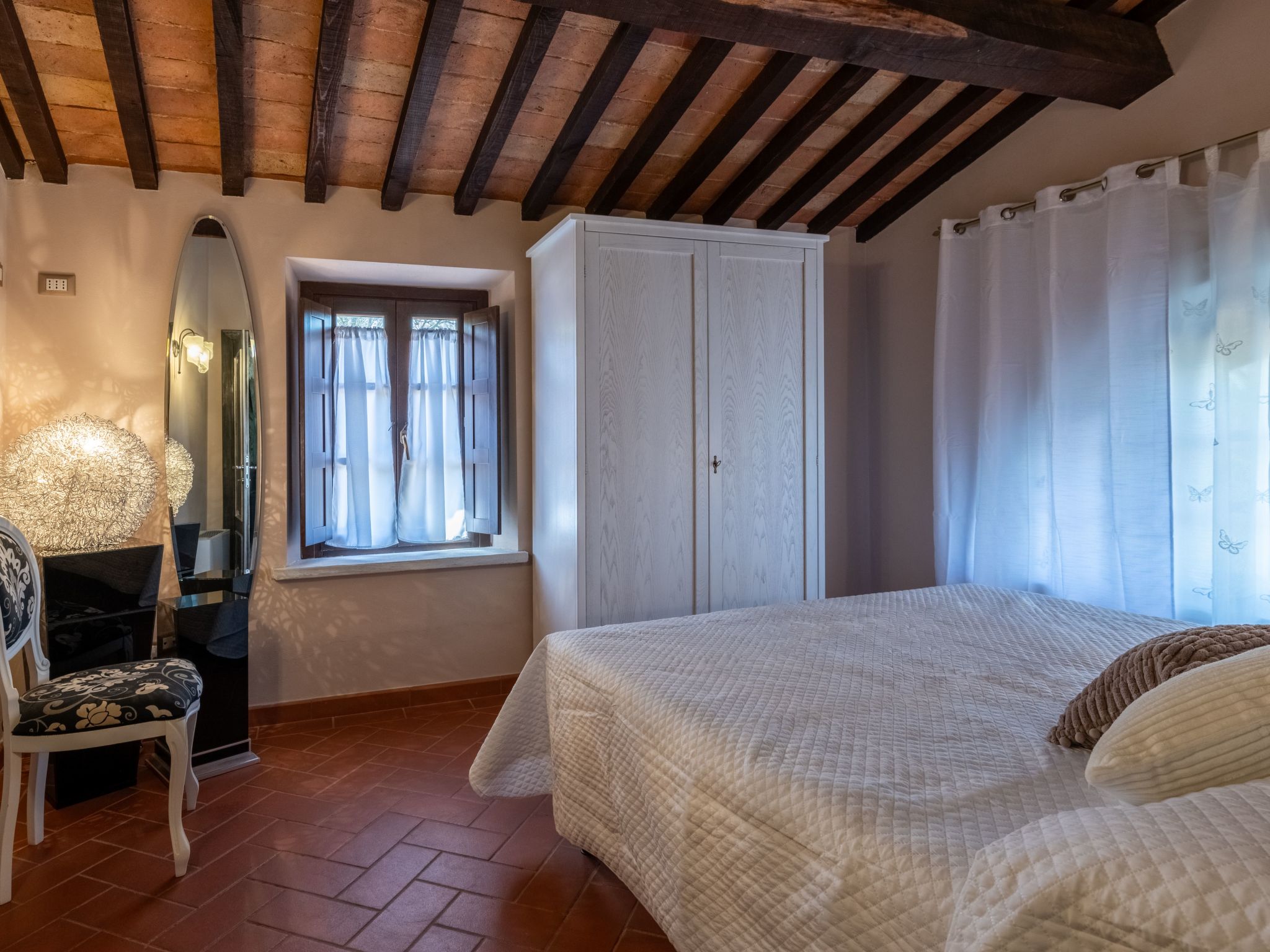 Für 10 Personen und 4 Kinder in Chianni, Toskana (Provinz Pisa)-Binnen