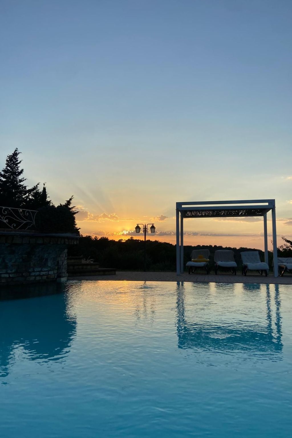 Für 10 Personen und 4 Kinder in Chianni, Toskana (Provinz Pisa)-Binnen