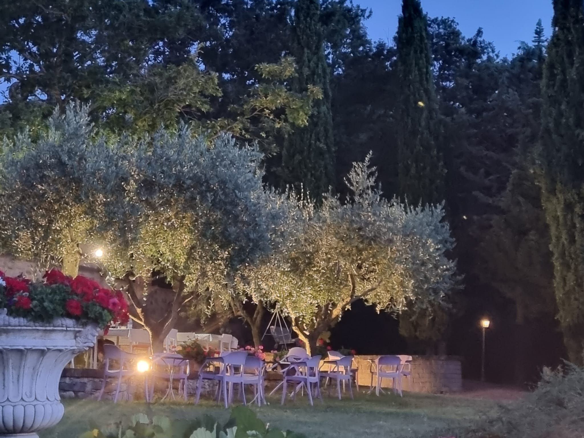 Für 10 Personen und 4 Kinder in Chianni, Toskana (Provinz Pisa)-Binnen