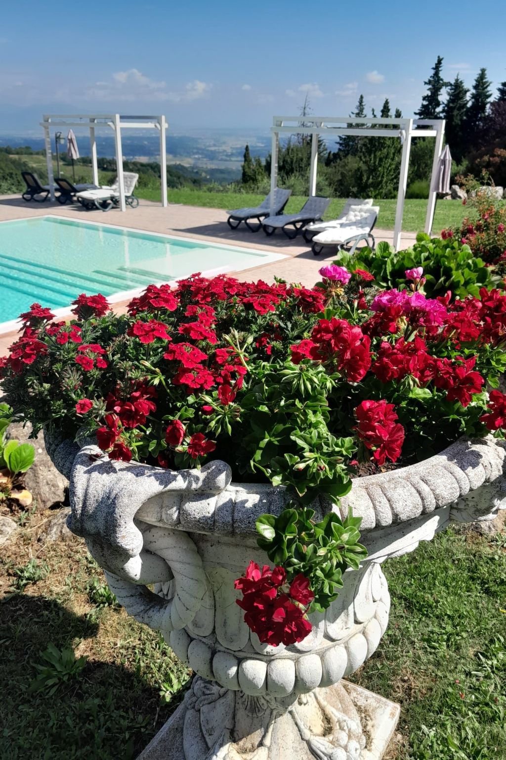 Für 10 Personen und 4 Kinder in Chianni, Toskana (Provinz Pisa)-Binnen