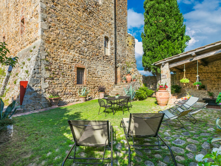 2-persoons appartement in historische residentie La Torre, Sovicille in Sovicille