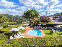 Romantisch appartement op Toscaans wijngoed met zwembad en uitzicht - thumbnail 3
